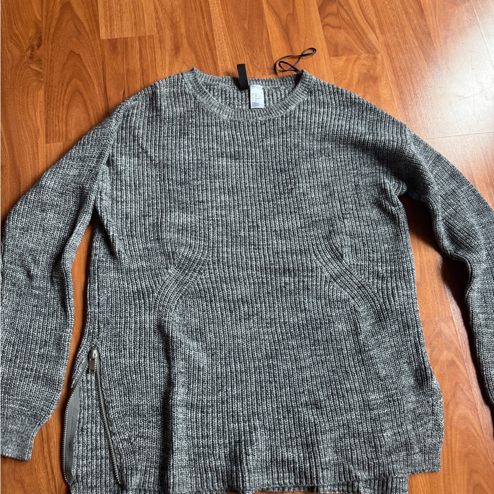 H&M Gray Knit Sweater